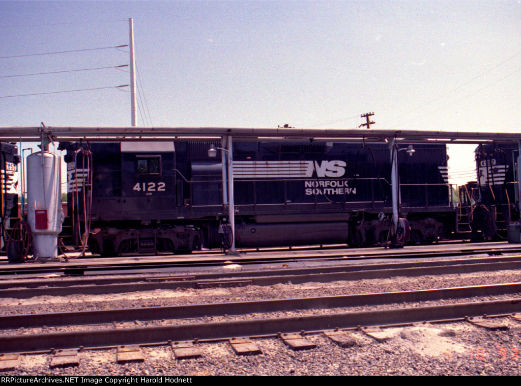 NS 4122